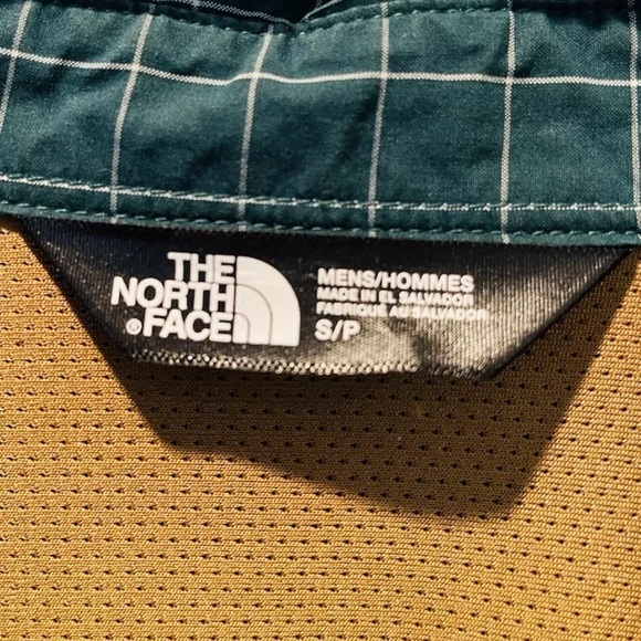 The North Face  Shirt Mens Size Small Green Plaid Long Sleeve Button - Picture 12 of 15